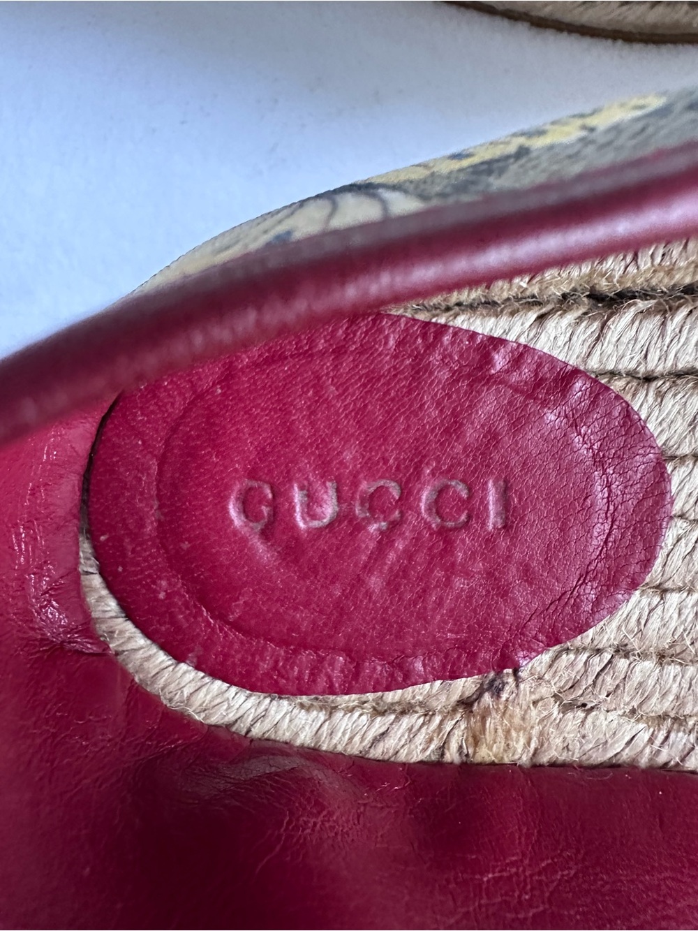 Gucci Beige GG Canvas Espadrilles with Multicolor Bird & Floral Motif - Picture 6 of 7